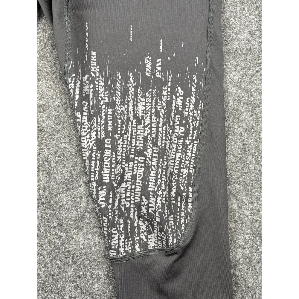 Gymshark Mens Black Graphic Print Cropped Leggings GLLG4165-BK SS20-184 Medium